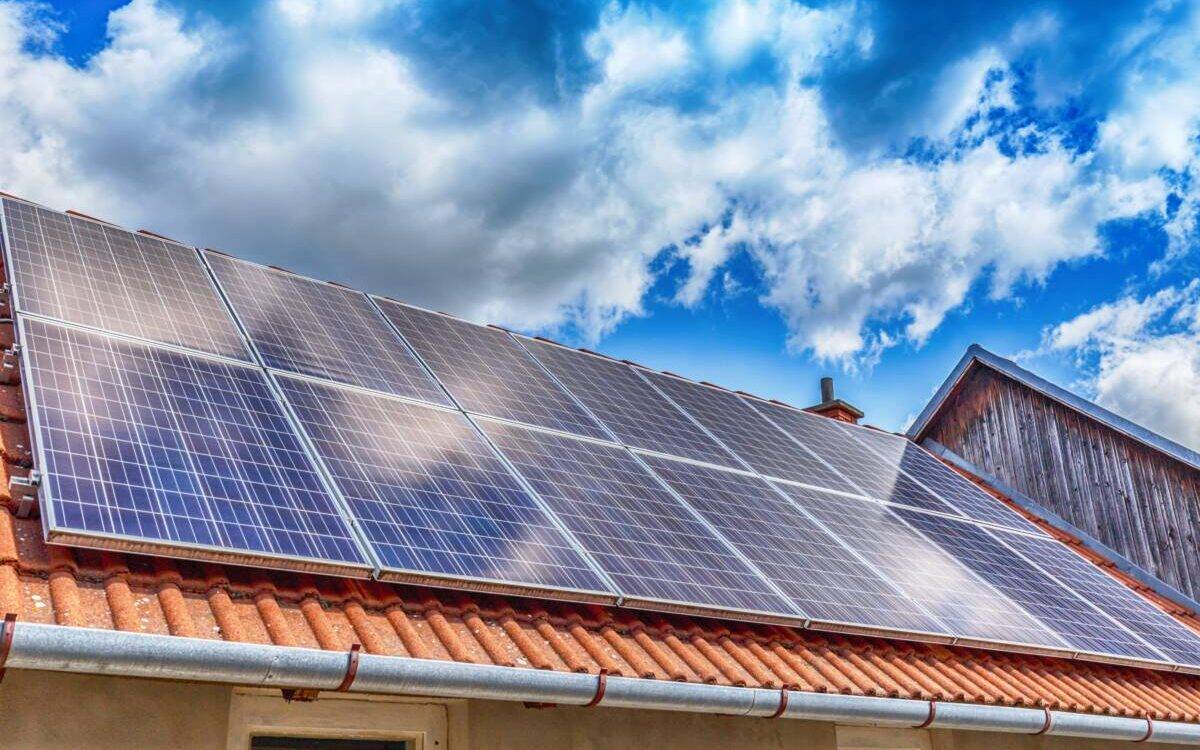 Quels avantages à installer des panneaux photovoltaïques ? Montbéliard