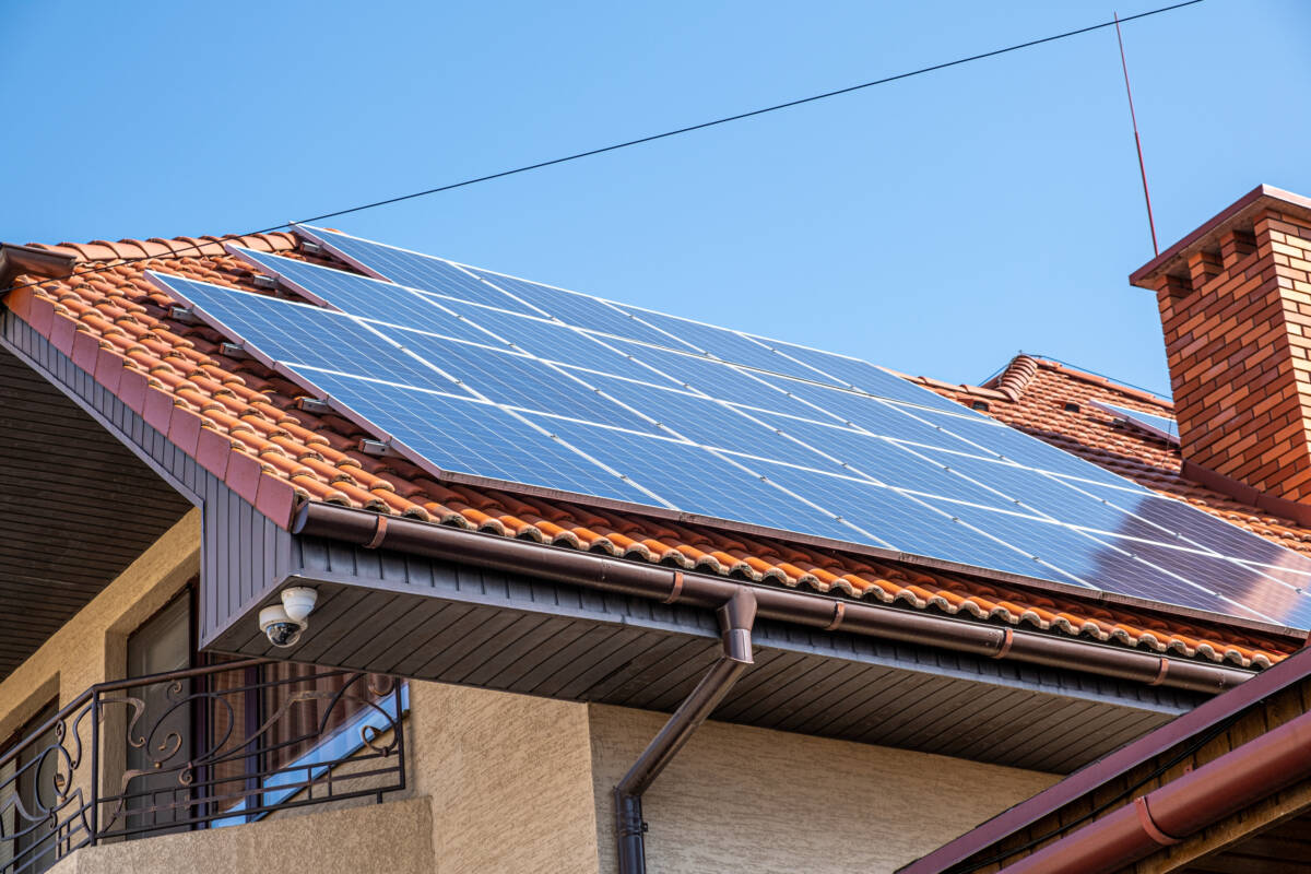 Installation de panneaux solaires et photovoltaïques dans le Haut-Rhin sur Mulhouse, dans le Doubs vers Montbéliard, au Territoire de Belfort sur Belfort et en Haute-Saône vers Luxeuil  Épinal